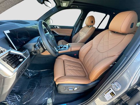 New 2026 BMW X5 sDrive40i w/ Premium Package image 16