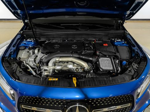 Used 2024 Mercedes-Benz GLB 250 image 47