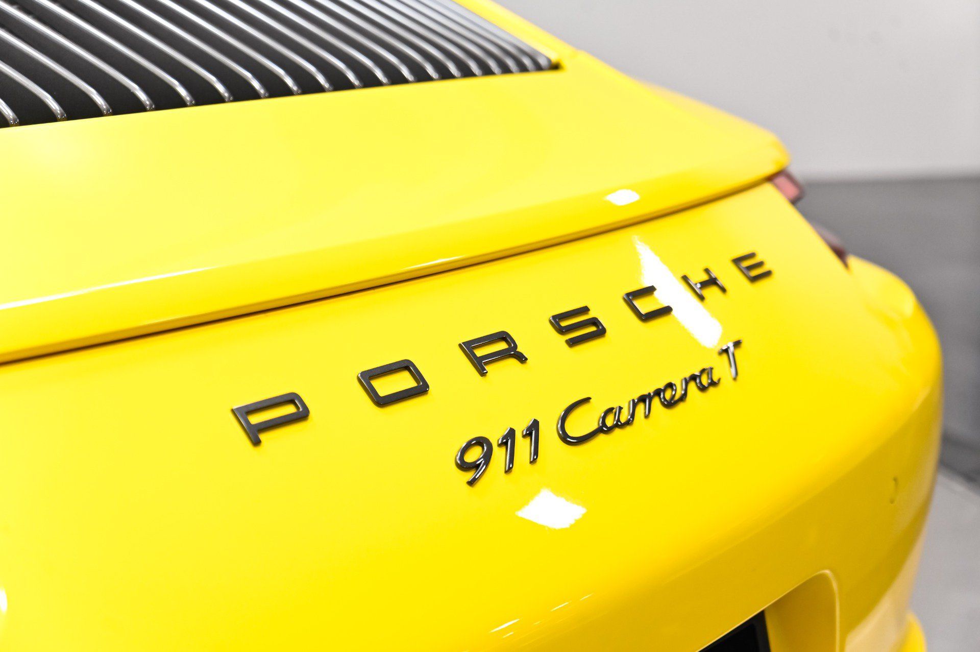 Used 2018 Porsche 911 Carrera T RWD image 38