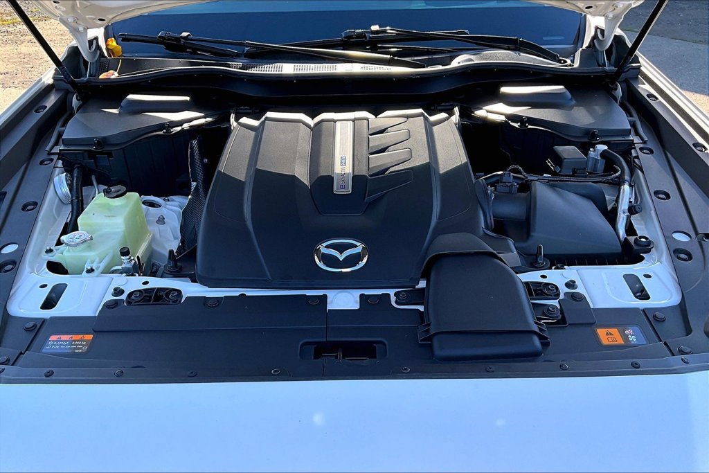 Used 2024 MAZDA CX-90 Plug-In Hybrid w/ Premium Pkg AWD/4WD image 30