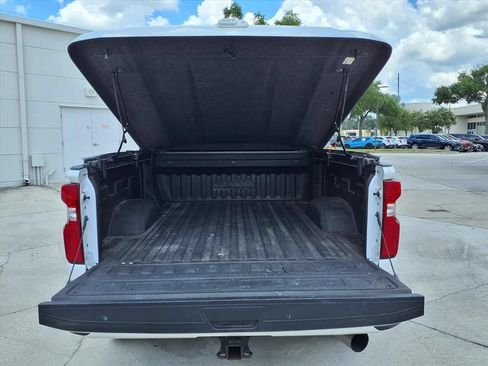 Used 2021 Chevrolet Silverado 2500 High Country AWD/4WD image 17
