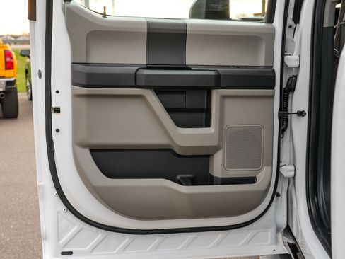 Used 2017 Ford F250 XL w/ Power Equipment Group image 13