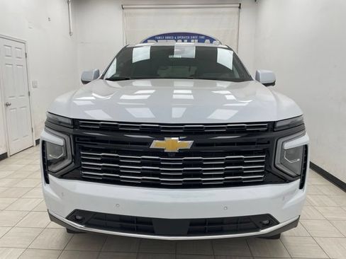New 2026 Chevrolet Tahoe High Country w/ Sun And Tow Package AWD/4WD image 20