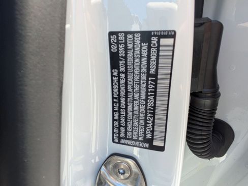 New 2025 Porsche Taycan image 27