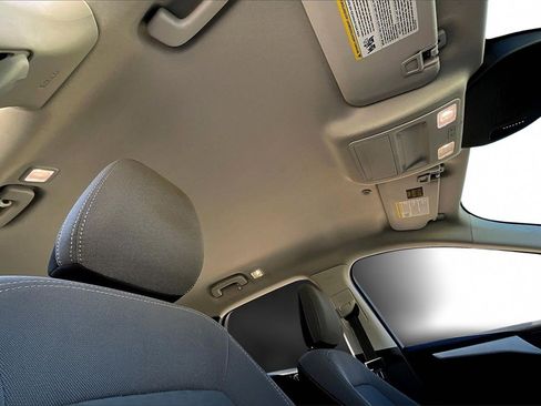 Used 2022 Ford Escape SE image 22