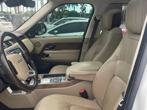 Used 2019 Land Rover Range Rover AWD/4WD image 3