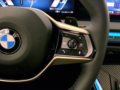 Certified 2025 BMW X3 xDrive30i w/ Premium Package AWD/4WD image 19