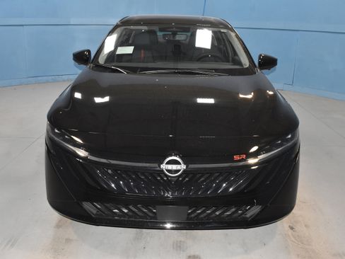 New 2026 Nissan Sentra SR w/ SR Premium Package FWD image 22