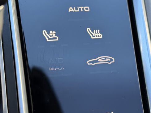 Certified 2023 Porsche Panamera 4 image 31