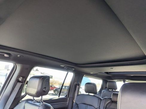 Used 2023 Jeep Wagoneer Series II image 25