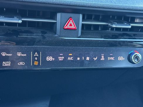 Used 2023 Kia EV6 Wind w/ Wind Technology Package RWD image 19