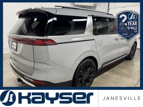 Used 2024 Kia Carnival SX Prestige image 20