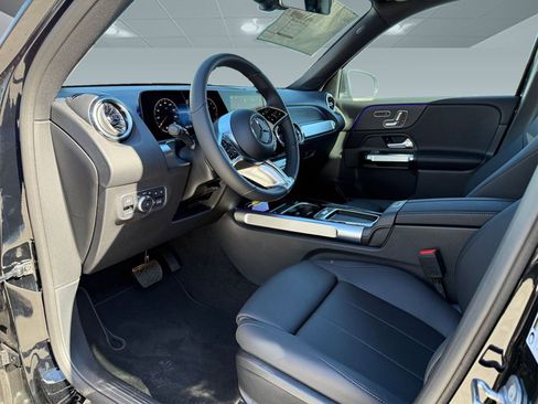 New 2026 Mercedes-Benz GLB 250 image 4