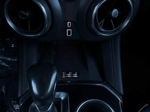 Used 2019 Chevrolet Blazer Premier w/ Sun and Wheels Package image 51