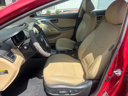 Used 2013 Hyundai Elantra Limited w/ Technology Pkg FWD image 20