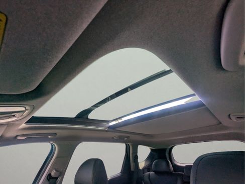 Used 2020 Hyundai Santa Fe SEL FWD image 19
