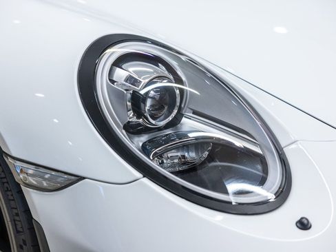 Certified 2018 Porsche 911 GT3 w/ Sport Chrono Package image 14