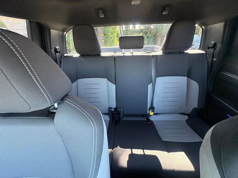 Used 2025 Toyota Tacoma TRD Off-Road image 37