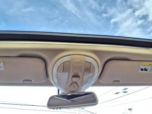 Used 2008 Mercedes-Benz CLS 550 image 16