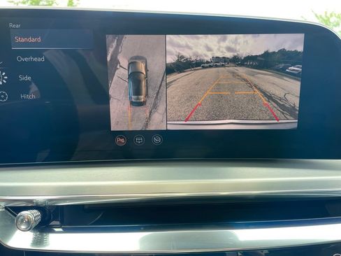 Used 2024 Cadillac Lyriq Luxury w/ LPO, Floor Liner Package AWD/4WD image 20