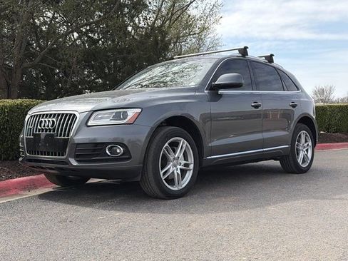 Used 2017 Audi Q5 2.0T Premium image 10