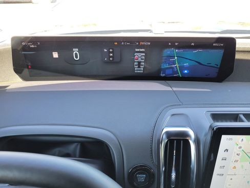 Certified 2025 Ford Expedition Tremor image 36