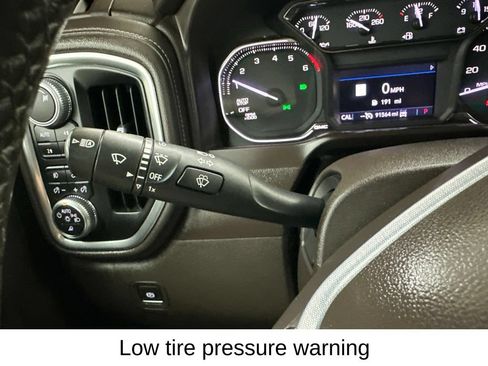 Used 2019 GMC Sierra 1500 SLT w/ SLT Premium Plus Package AWD/4WD image 45