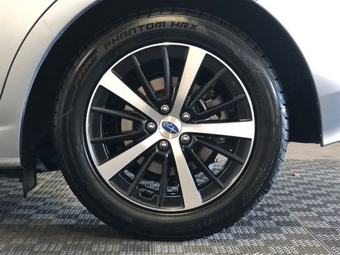 Used 2022 Subaru Impreza 2.0i Premium AWD/4WD image 19