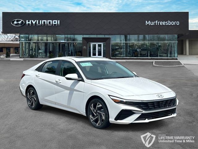 New 2026 Hyundai Elantra Limited FWD image 3