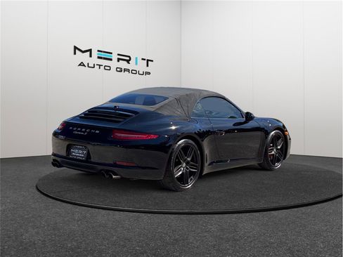 Used 2013 Porsche 911 Carrera S image 9