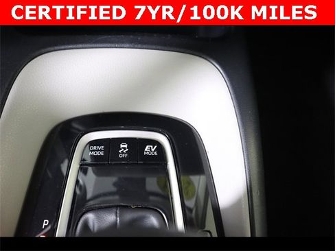Used 2024 Toyota Corolla LE image 48