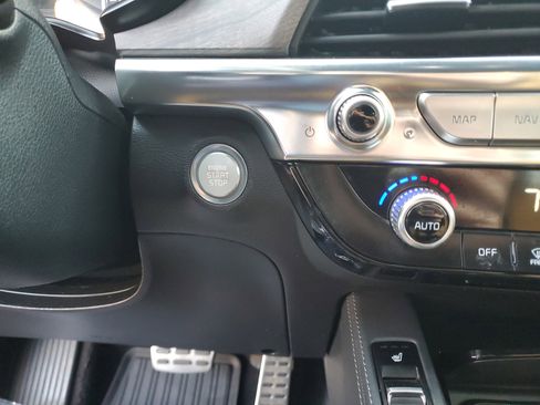 Certified 2022 Kia Telluride SX w/ Towing Package image 24