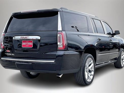 Used 2019 GMC Yukon XL Denali w/ Denali Ultimate Package image 5
