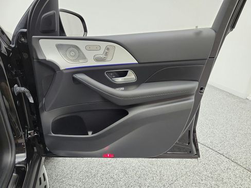 Certified 2024 Mercedes-Benz GLE 450e 4MATIC image 19