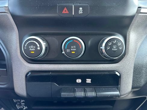 Used 2019 RAM 2500 Tradesman AWD/4WD image 36