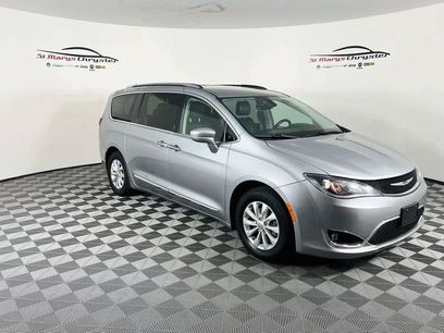 Used 2019 Chrysler Pacifica Touring-L