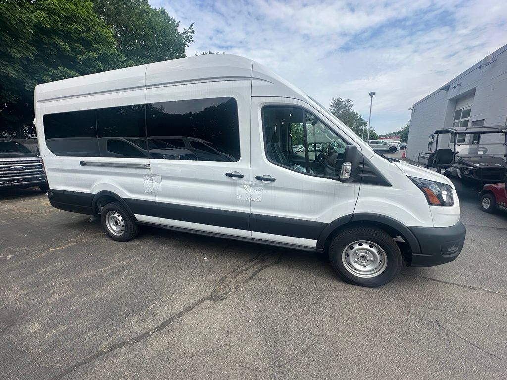 Used 2024 Ford Transit 350 148 High Roof Extended RWD image 4