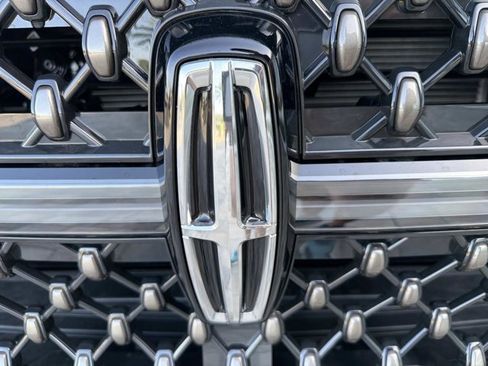 New 2026 Lincoln Navigator Black Label image 7