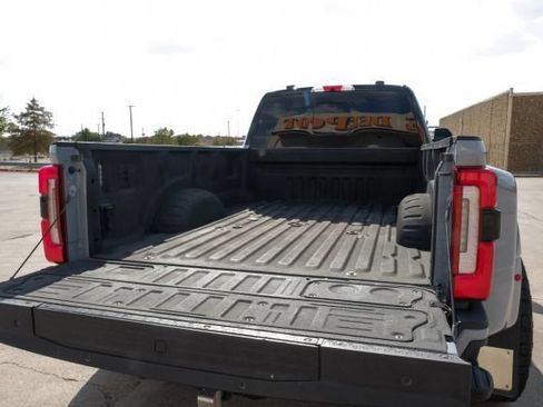 Used 2024 Ford F350 Limited w/ FX4 Off-Road Package AWD/4WD image 74