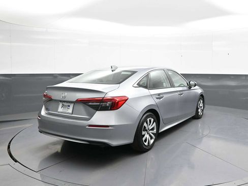 Used 2024 Honda Civic LX image 6