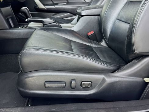 Used 2012 Honda Accord EX-L image 22