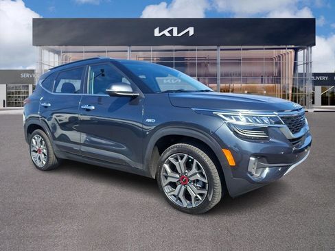 Certified 2023 Kia Seltos SX w/ SX Sunroof Package AWD/4WD image 1