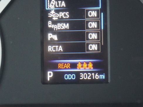 Used 2022 Toyota Tundra Limited w/ TRD Off-Road Package AWD/4WD image 24