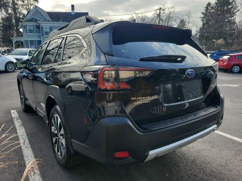 Certified 2023 Subaru Outback Limited image 6