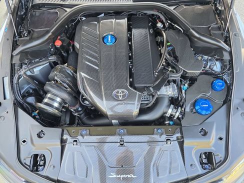 Used 2021 Toyota Supra Premium w/ Driver Assist Package RWD image 29