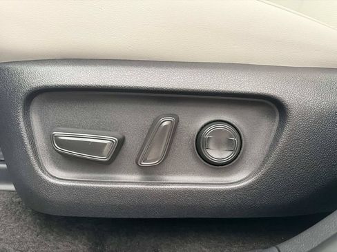 Used 2026 Toyota RAV4 XLE Premium FWD image 25