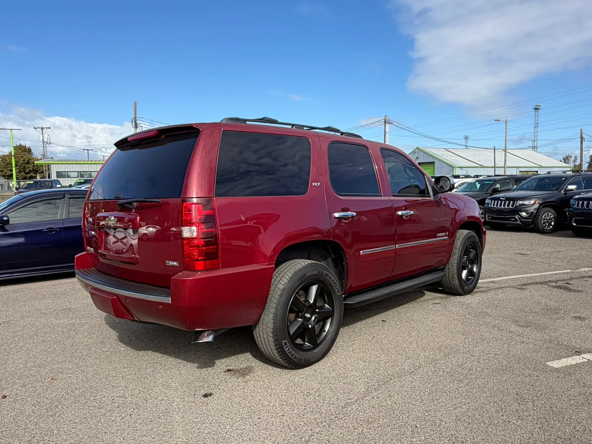 Used 2009 Chevrolet Tahoe LTZ AWD/4WD image 3