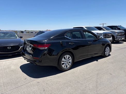 Used 2024 Nissan Sentra S FWD image 3