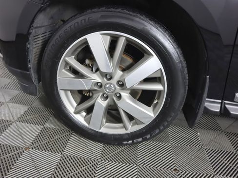 Used 2015 Nissan Pathfinder Platinum w/ Cargo Package image 27