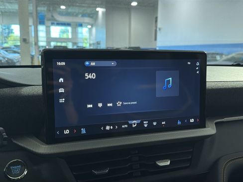 New 2026 Ford Explorer Tremor w/ Tremor Ultimate Package AWD/4WD image 38